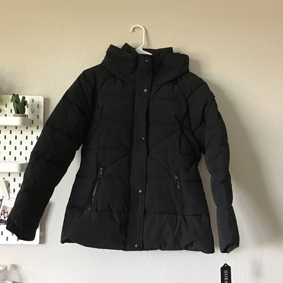 Guess Puffer Hooded Jacket - Picture 4 of 6